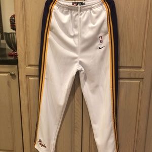 NIKE MENS LAKERS KOBE WHITE GAME ISSUED PANTS XL
